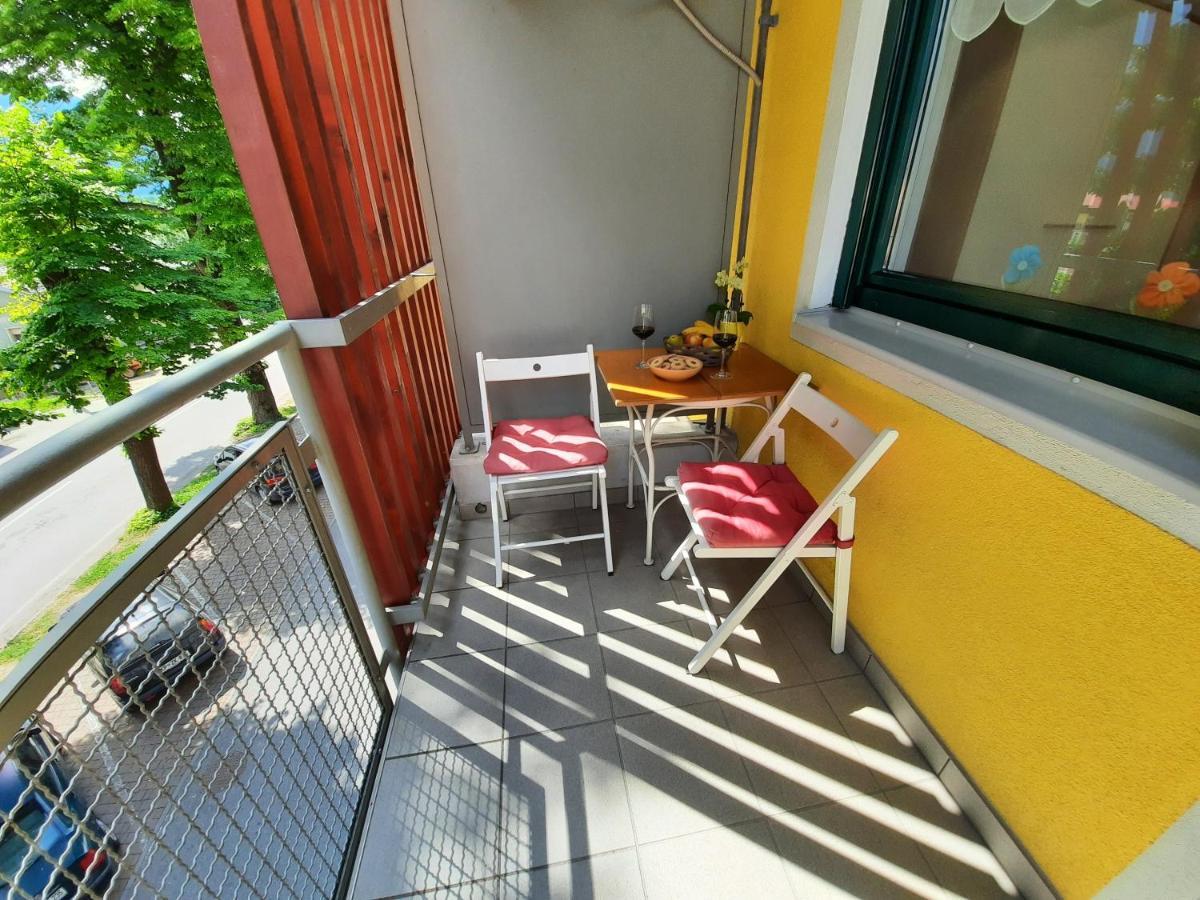 Apartment Honey Bee With Sauna Kobarid Exterior foto